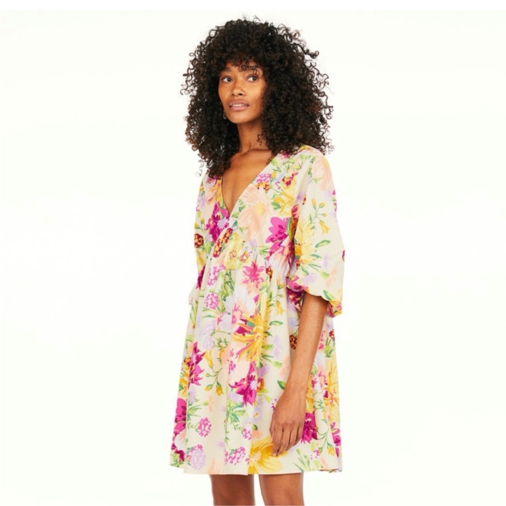NWT H&M Yellow Floral V-Neck Dress M